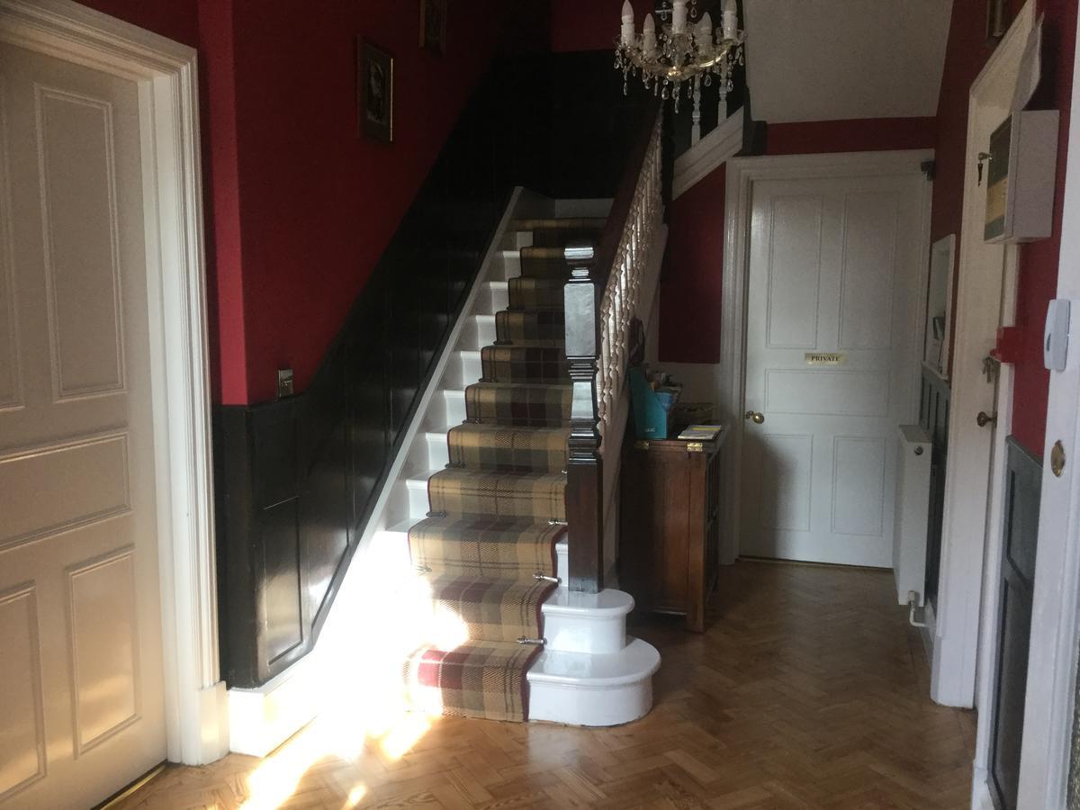 Glenora Guest House Whitby Esterno foto
